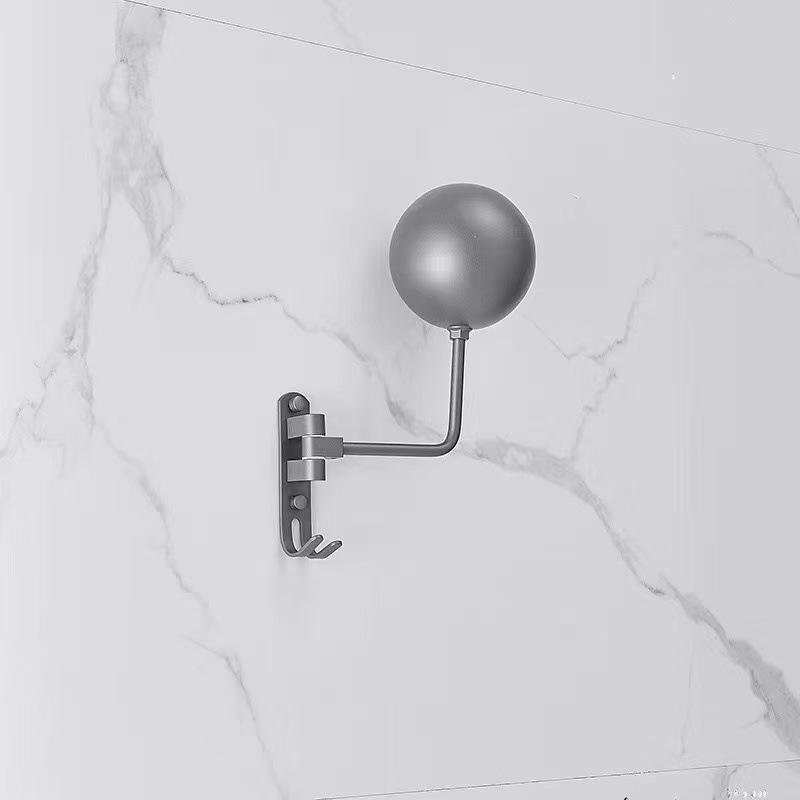 Modelo de pared color gris plomo.