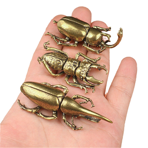 Figura de Insecto Moderna de Latón Sólido, Pequeña Estatua, Adorno Decorativo para el Hogar - Product Image 4