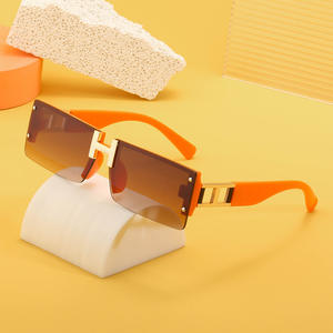 Gafas de Sol Cuadradas Personalizadas sin Marco con Bordes Biselados, Unisex, Lentes de PC Negras, Protección UV400, Estilo Instagram, Número de Pieza 6971 - Product Image 5