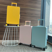 Valise à roulettes légère et tendance 2025 en PC avec roues pivotantes fluides, ensembles de bagages simples à porter en cabine ou à enregistrer