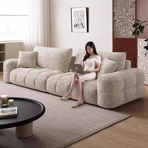 Sofá Moderno para Sala <span class=keywords><strong>de</strong></span> Estar con Tapicería Suave <span class=keywords><strong>de</strong></span> Bouclé, Tamaño Grande, Cómodo para Momentos <span class=keywords><strong>de</strong></span> Relajación - Product Image 1