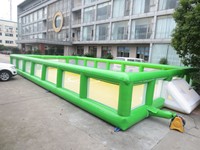 Terrain d'entraînement de football portable, terrain de pratique gonflable, assemblage rapide, système d'académie pour jeunes, jeux sportifs en PVC résistant aux intempéries