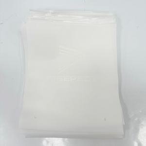 Sac en plastique givré personnalisé avec fermeture éclair pour accessoires vestimentaires, chaussures, t-shirts, vêtements de sport, emballage, étiquette en papier - Product Image 4