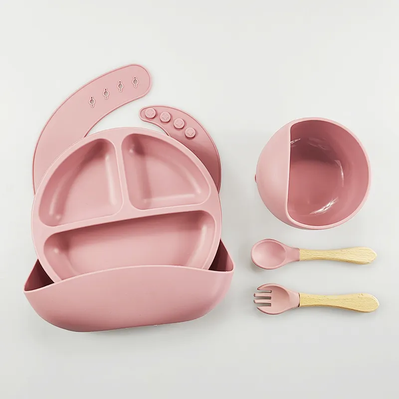 Vendita calda lavabile per lavastoviglie set di alimentazione per bambini in silicone di aspirazione piastra per alimentazione e cucchiaio set regalo biberon per bambini