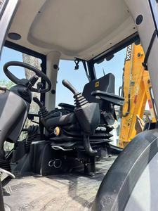 Chargeuse-pelleteuse JCB 4CX d'occasion, équipement lourd, chargeuse-pelleteuse JCB 4CX d'occasion pour l'exportation - Product Image 4