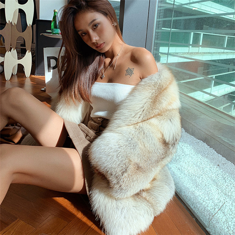 Winter Coat Fashion  Rihui Fox Whole Leather Thickening Warm Sexy Women's Fur Coat
