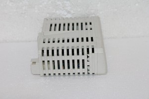 3BSE028602R1 DO880 โมดูลเอาต์พุตดิจิตอล 16 ช่อง 24V โมดูลเอาต์พุตดิจิตอล PLC - Product Image 5