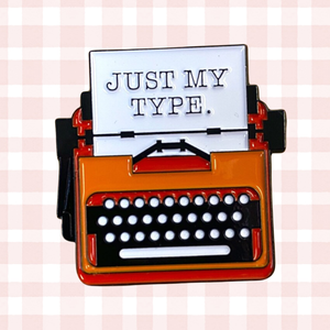 Épinglette en émail « Typewriter Just My Type », badges personnalisés, épinglettes à logo sur mesure pour souvenirs - Product Image 5