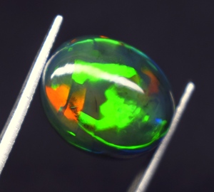 Ópalo Natural de Alta Calidad de 6.6 CT, Corte Ovalado, Cabujón, Gema Suelta de 15.3*12.6*6.8 mm, Procedente de Rajasthan, para la Elaboración de Joyas - Product Image 1