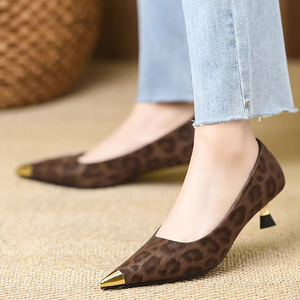 Spring Hong Kong-style Metallic French-inspired Womens Pumps <strong>Low</strong>-cut Slender <strong>Stiletto</strong> Pointed Toe Slip-on Closure <strong>Low</strong> <strong>Heel</strong> - Product Image 1