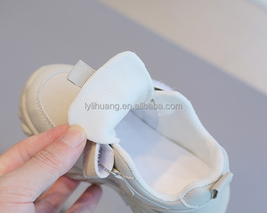 Baskets pour enfants printemps et automne nouvelles chaussures pour garçons chaussures blanches antidérapantes pour filles chaussures décontractées pour bébé à semelle souple - Product Image 4