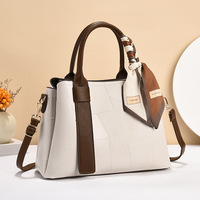 Novedad Bolsos de Moda al por Mayor para Dama Gran Venta Elegancia Tendencias Femeninas Bolsos de Lujo para Mujer