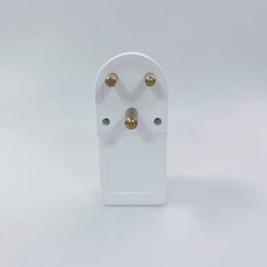 Protector de Voltaje Ajustable 16A 220V con Pantalla Digital para Refrigeradores, Aires Acondicionados, Televisores, Uso Doméstico e Industrial - Product Image 3