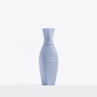 Nouvelle conception de flacon de parfum de luxe vide, personnalisation simple, design féminin, verre avec logo personnalisé pour l'emballage, peinture couleur