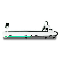 2m * 4m Lazer Metal Cutter Tools 6000w Outils de coupe de plaque pour le métal Raycus Lazer Cutter Equipment à vendre