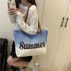 กระเป๋าโท้ทไล่สีลดราคา กระเป๋าถือสีสันสดใสสำหรับผู้หญิง กระเป๋าผ้าแคนวาสสำหรับเดินทางท่องเที่ยวชายหาด - Product Image 4