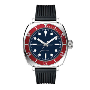 Orologio Subacqueo di Lusso con Movimento Svizzero Sellita Cassa in Acciaio Inossidabile Indici Luminosi Cinturino da 20mm in Gomma e Pelle per Uomo d'Affari - Product Image 3