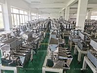 Machine de remplissage semi-automatique multi-ingrédients pour poudres et granulés, avec pesage et conditionnement, 2/4 têtes, peseuse linéaire