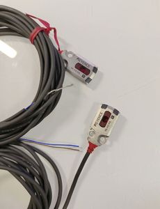 KEYENCE PR-F51P3 Flat Transmissive Cable Type 0.6m Original Photoelectric <b>Laser</b> Sensor Hot <b>Sale</b> New Model - Product Image 2