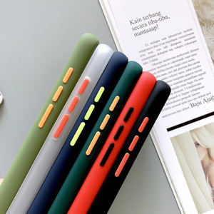 Contraste Frosted PC Touch Feeling Skin Friendly Case para <span class=keywords><strong>Xiaomi</strong></span> Mi 14 15 <span class=keywords><strong>Note</strong></span> <span class=keywords><strong>10</strong></span> <span class=keywords><strong>Redmi</strong></span> <span class=keywords><strong>Note</strong></span> 7 8 <span class=keywords><strong>Pro</strong></span> 8T 7A 8A - Product Image 4