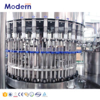 Machine de remplissage automatique d'eau en verre 3-en-1 Noyau PLC à petite échelle pour laver la production d'eau en bouteille de capsulage de remplissage