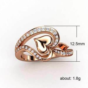 Anello a doppio cuore traforato per donna, romantico ed elegante, accessorio regalo per tutti i giorni - Product Image 2