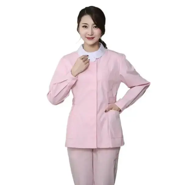 Costume rose à manches longues