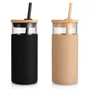 Custom Printed Logo Bpa Free Glass Water Bottle Silicone Protective Sleeve 20 oz Cup Glass Tumblers with Bamboo Lids and Straws