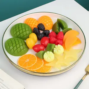 PVC 현실적인 디스플레이 작은 가짜 딸기 살 조각 장식 과일 디저트 가짜 음식 모델 시뮬레이션 3D 과일 케이크 와플