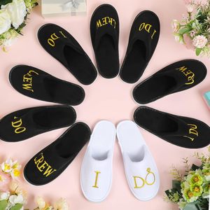 Sac portable de luxe personnalisé Pantoufles en velours avec logo jetables et souples pour les hôtels et les vols de voyage - Product Image 5