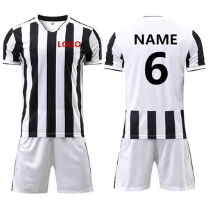 Camiseta de fútbol de rayas blancas y negras, uniformes de fútbol de sublimación para equipos, barata, venta al por mayor