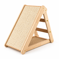 Griffoir pour chat en bois de pin avec sisal, inclinaison ergonomique à 45 degrés, barres d'escalade en corde, deux tailles, OEM