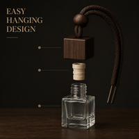 Flacon de parfum pour voiture en verre givré de 5 ml avec bouchon en bois coloré, mini diffuseur de voiture, flacon d'huile essentielle personnalisé OEM