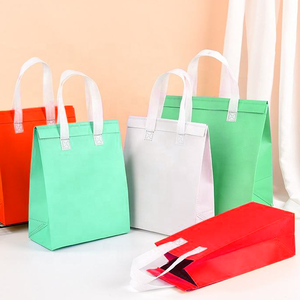 <span class=keywords><strong>Hot</strong></span> Sales Wasserdichte isolierte Vlies-Lunch-Kühltasche Kostenlose Probe zum Mitnehmen Heiße/kalte Lebensmittel Lieferung Einweg-Kaffee beutel - Product Image 4