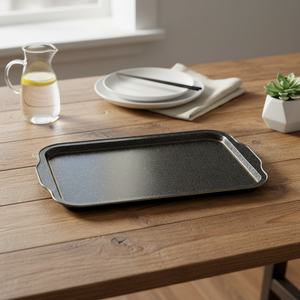 Plateau de service rectangulaire en bois moderne Kontensan EF16224 215x316 mm avec poignée noire et dorée pour usage domestique - Product Image 3