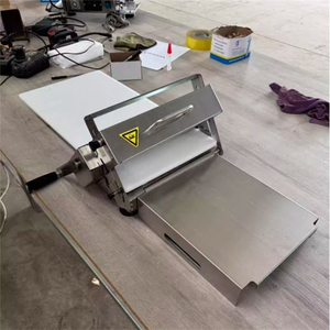 Laminoir à pâte manuel portable à manivelle pour pâtisserie, idéal pour la maison et les petites boulangeries - Product Image 4