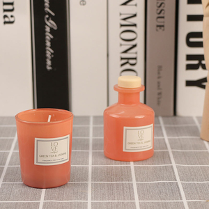 Nến Thơm Gia Đình <span class=keywords><strong>Oem</strong></span> Bán Chạy Nhất Máy Khuếch Tán Sậy 65Ml Sang Trọng Và Bộ Quà Tặng Hương Thơm Nến 65G - Product Image 2