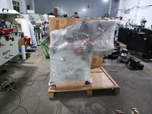 Machine à fabriquer des manches de balais en bois, <span class=keywords><strong>ponceuse</strong></span> à barres rondes pour la production de manches de balais - Product Image 6