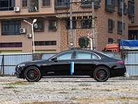 Véhicule Électrique Hybride Rechargeable Berline Luxe Sport MB Classe S AMG Nouvelle Génération en Promotion >700km d'Autonomie 300kW de Puissance pour des Performances Élevées