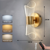 Lampe murale moderne minimaliste en fer avec LED, télécommande, variateur d'intensité, rechargeable, en acrylique, sans câblage, pour une utilisation en chambre à coucher