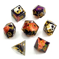 Lot de 7 dés polyédriques en résine à bords tranchants pour D&D, avec autocollants tête de mort Halloween, pour jeux de rôle de table et jeux de société