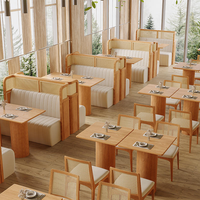 Ensemble de table ronde et banquette incurvée en rotin et bois moderne pour café, bistrot, restaurant semi-circulaire, mobilier de salle à manger