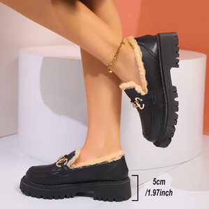 Giày lười đế bệt dây chuyền trang trí viền mờ màu đen, lựa chọn thường ngày hợp thời trang cho nữ - Product Image 5
