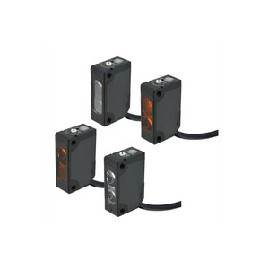 Interruptor Ethernet Industrial IDEC SX5E con Protección IP30 y Entrada de Alimentación Redundante para Aplicaciones de Red - Product Image 4