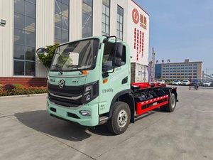 Camion poubelle Foton de 16 mètres cubes avec benne à bras articulé, camion poubelle à bras articulé avec benne basculante pour déchets - Product Image 2