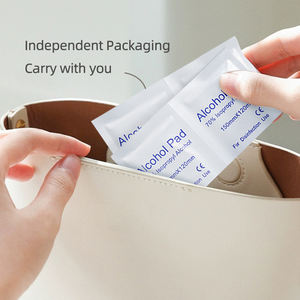 Tampons de préparation d'alcool emballés individuellement Trousse de premiers soins Tampons de nettoyage de la peau OEM ODM Catégorie de produit Tampons et écouvillons alcoolisés - Product Image 5