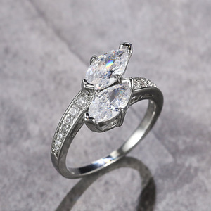 Anello da Donna con Zircone Taglio Marquise, Stile Unico, per Uso Quotidiano e Feste, Impilabile, Gioiello alla Moda, Regalo - Product Image 4