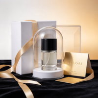 Flacon de parfum en verre rond transparent de 50 ml avec pompe pulvérisatrice, conteneur de parfum, emballage cosmétique avec logo personnalisé