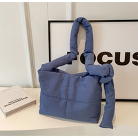 Sac bandoulière matelassé simple, style créateur, imperméable, pour hiver/automne/printemps, mode urbaine, tendance rétro minimaliste