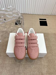 Chaussures de sport blanches classiques pour femmes, version haute, <span class=keywords><strong>cuir</strong></span> véritable, semelle épaisse, chaussures d'entraînement d'hiver avec velcro, tendance de la mode - Product Image 1